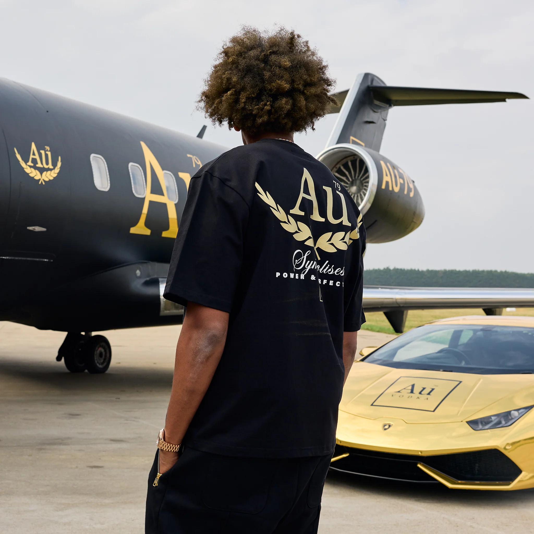 Au Signature T-Shirt -  Black - Image 4