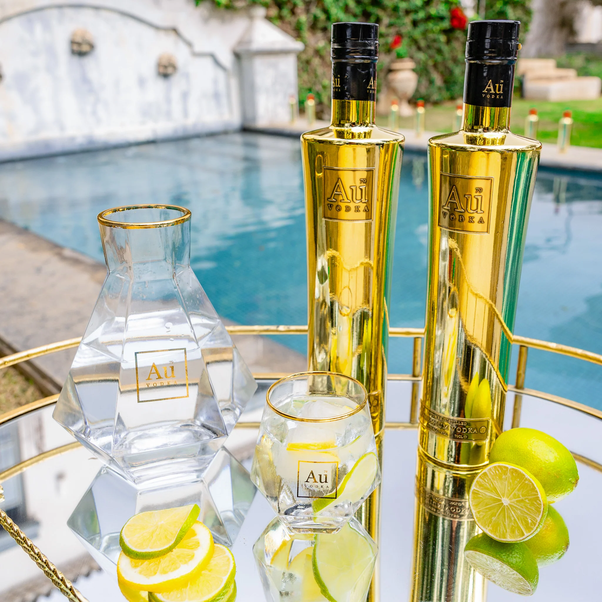 Au Vodka 750ml & Diamond Cut Glass - Image 9