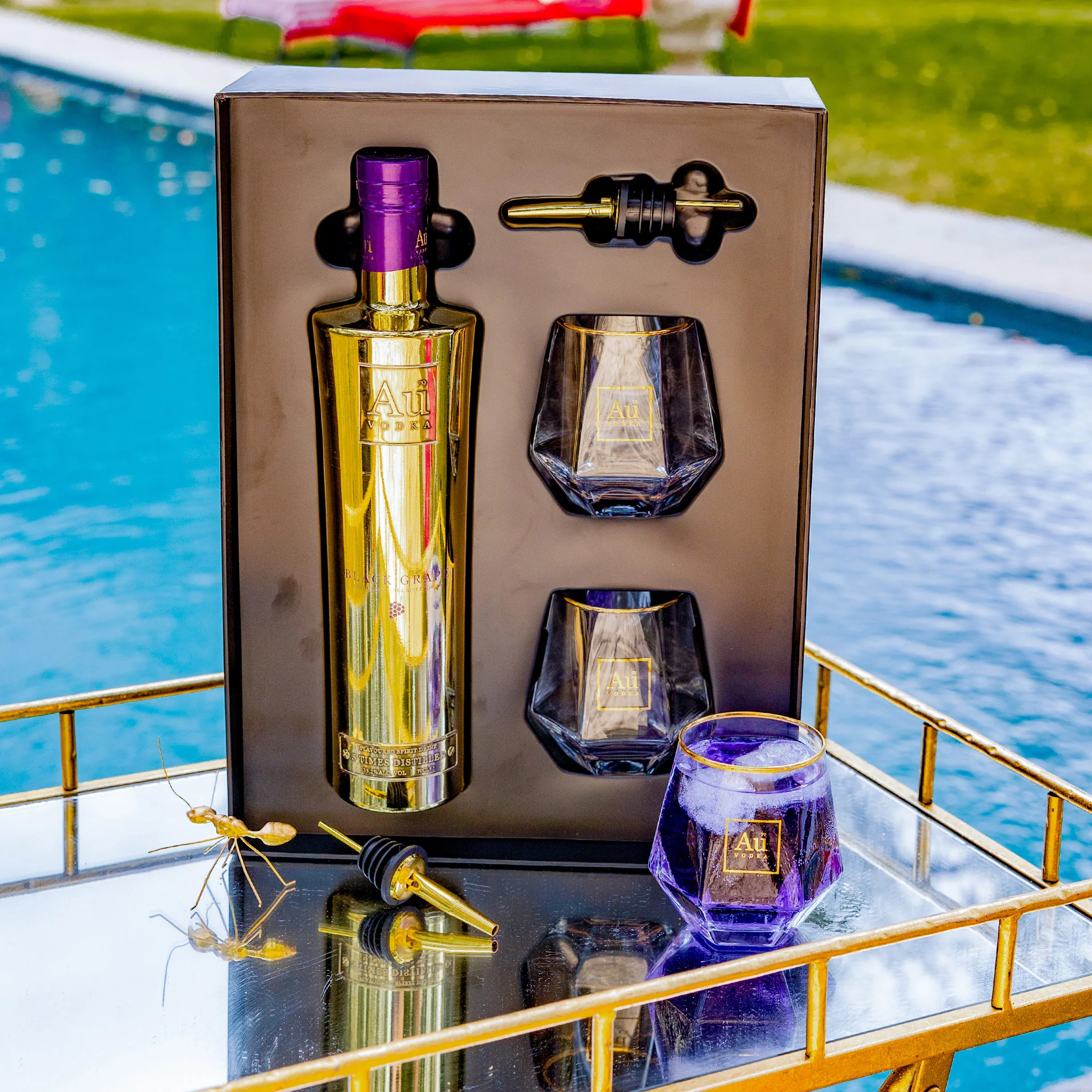 Au Vodka Gift Pack - Image 5